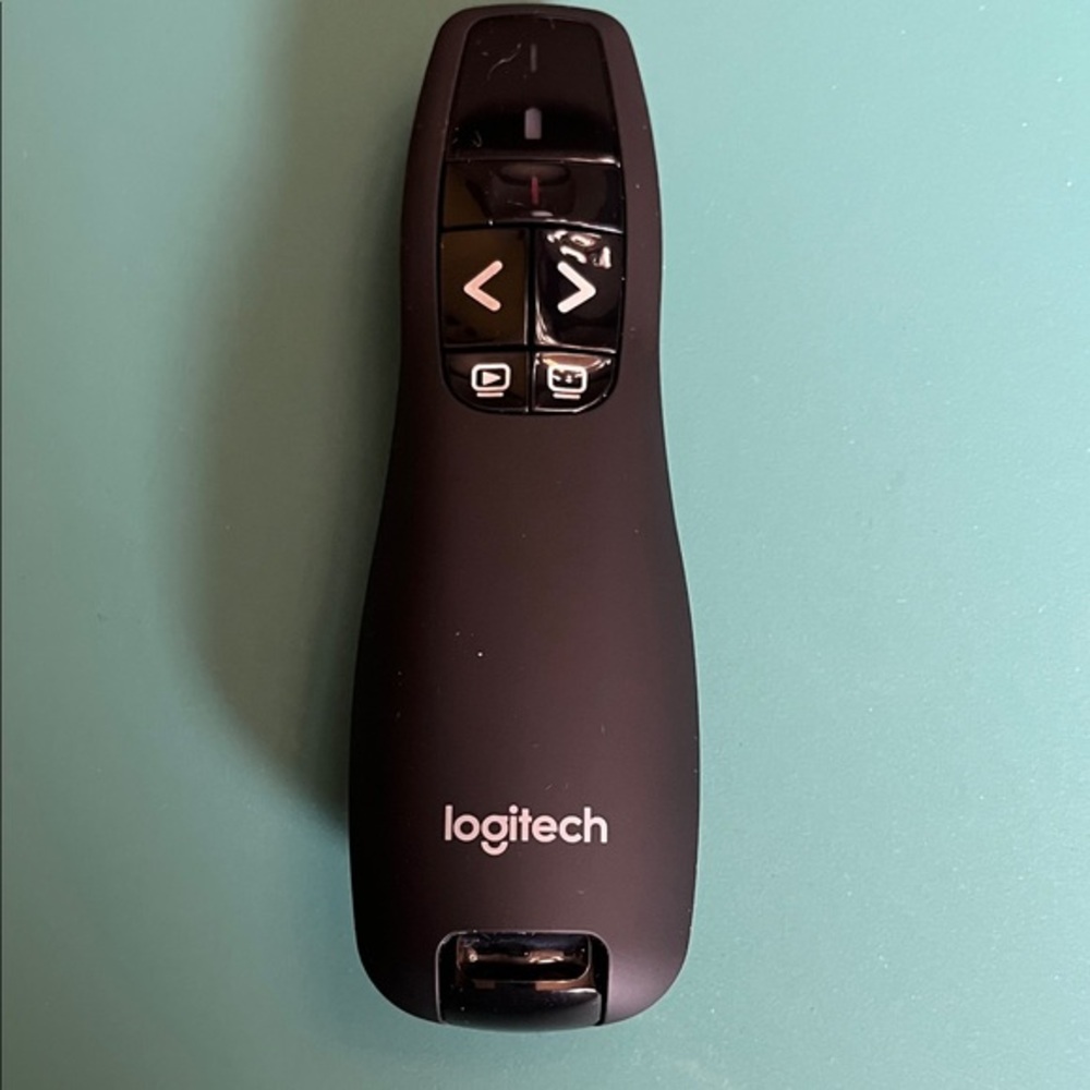 Logitech Black Wireless Presenter with Navigation Buttons